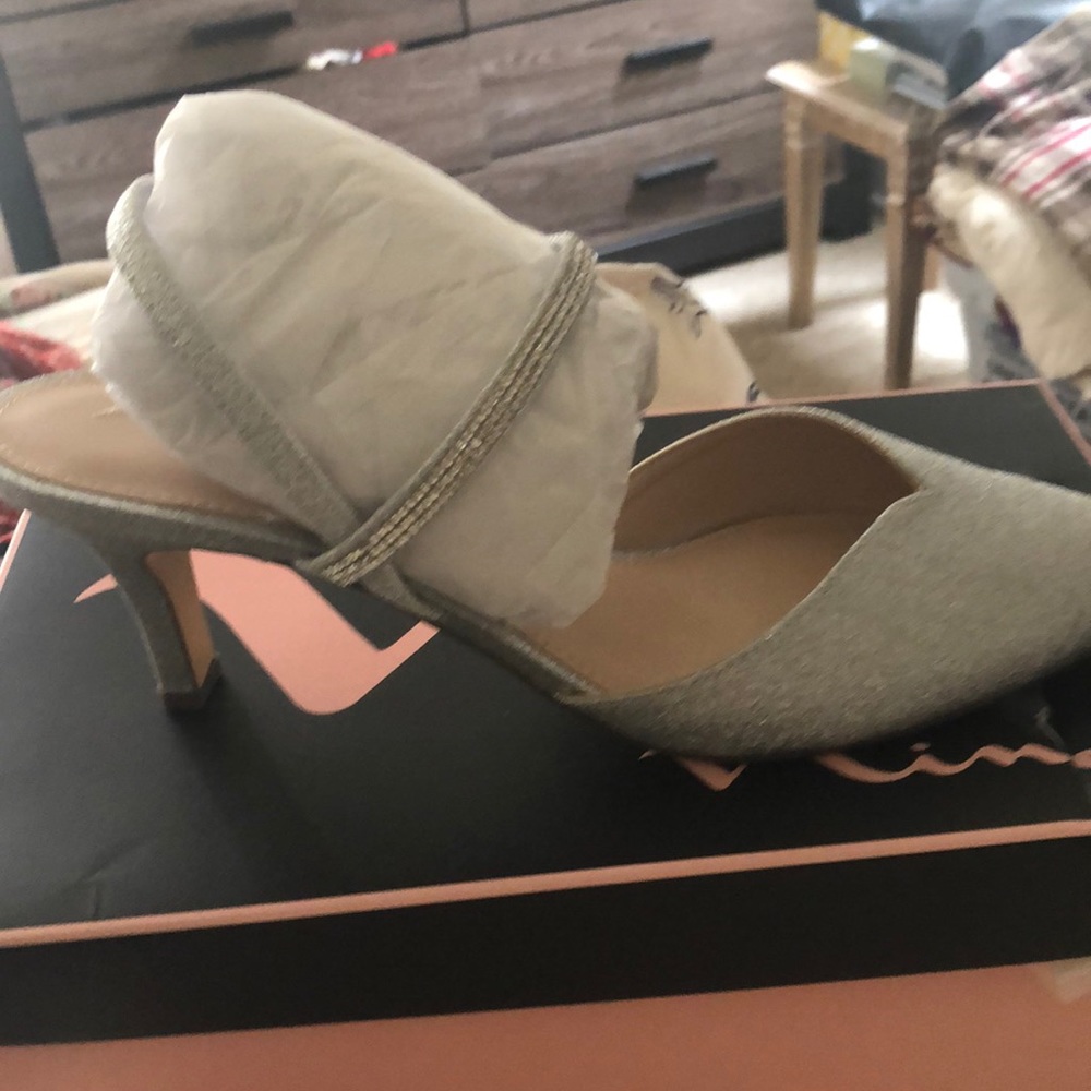 Nina Berit YG Dress Shoes (new)